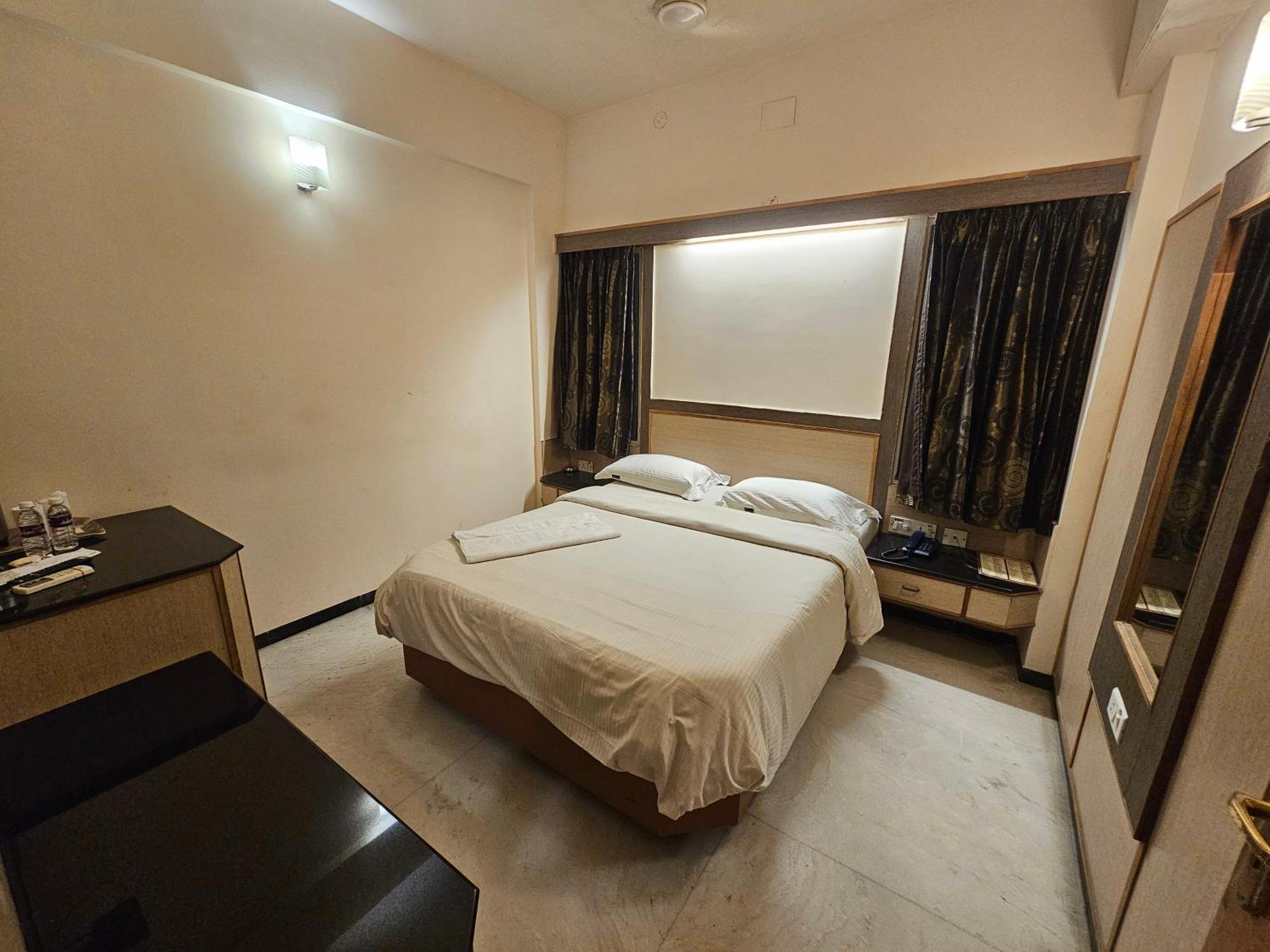 Hotel Merilin Ероде Екстер'єр фото